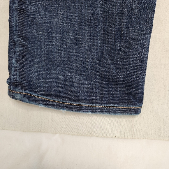 Lucky Brand Sofia Straight Blue Jeans Size 4/27. Medium Blue Lightly Distressed - Picture 10 of 14